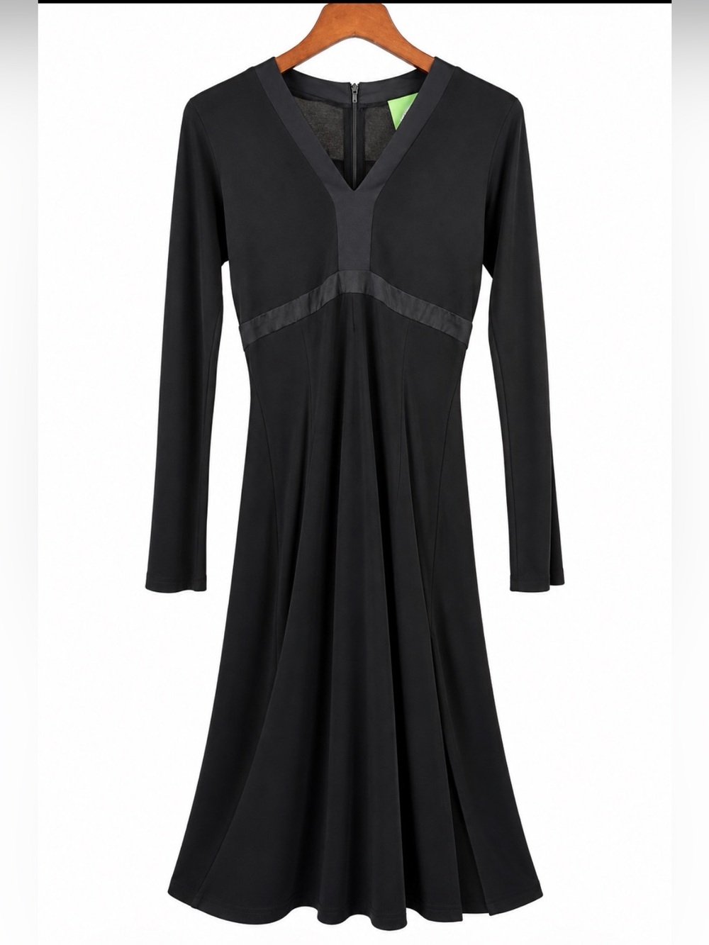 Citrine Black V Neck Long Sleeve Flared Midi Dress Size 6
